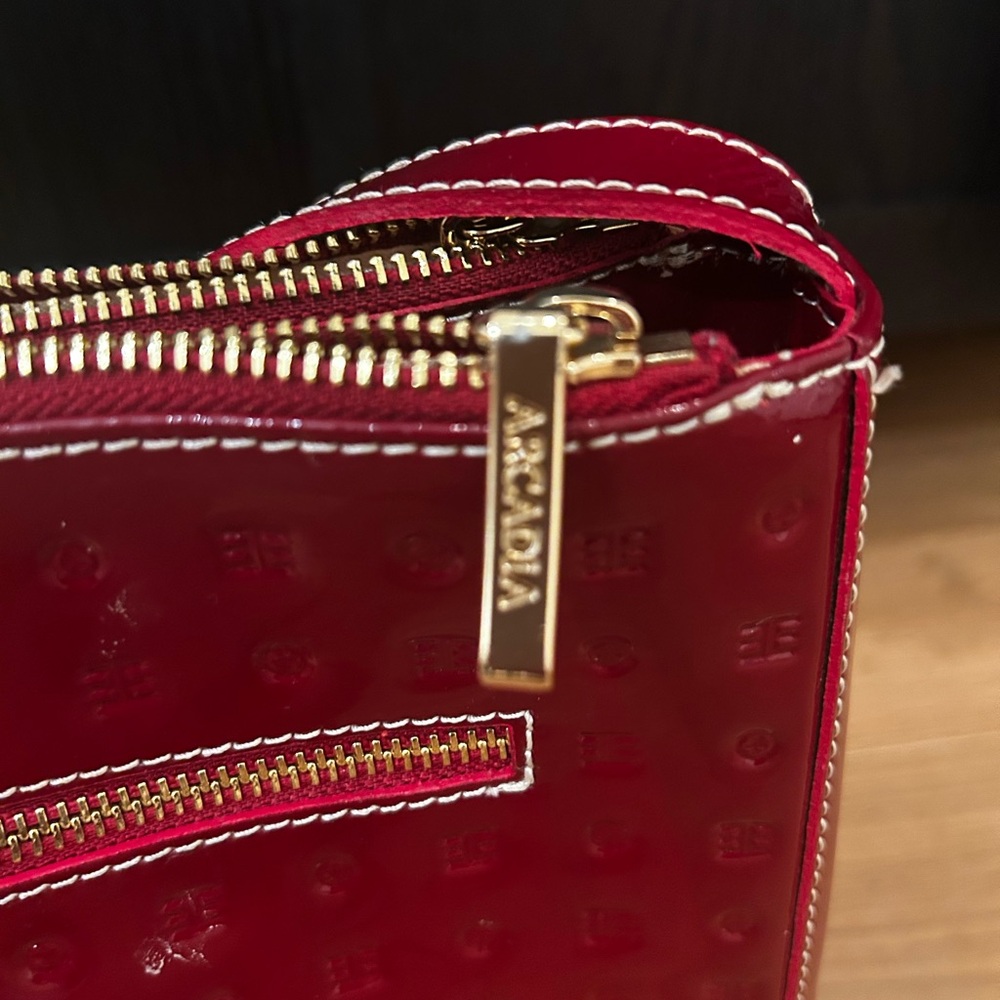 🇮🇹 MINT CONDITION ARCADIA BAG! 🇮🇹 GORGEOUS RED PATENT EMBOSSED BAG - Picture 7 of 11